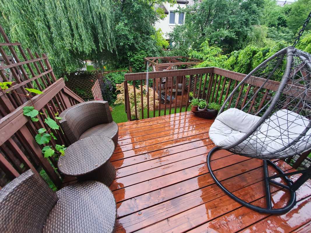 Deck Ideas That Blend Seamlessly with Your Garden
